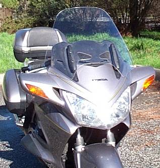 ST1300 with Calsci Windshield